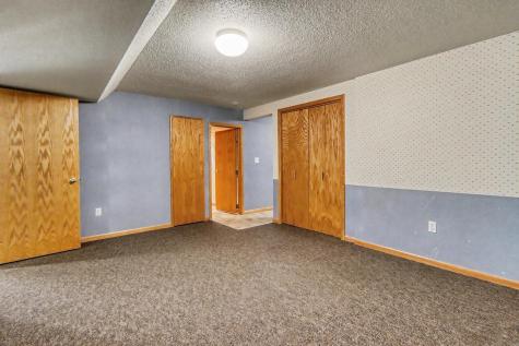 75 Prairiewood Drive S Fargo ND 58103