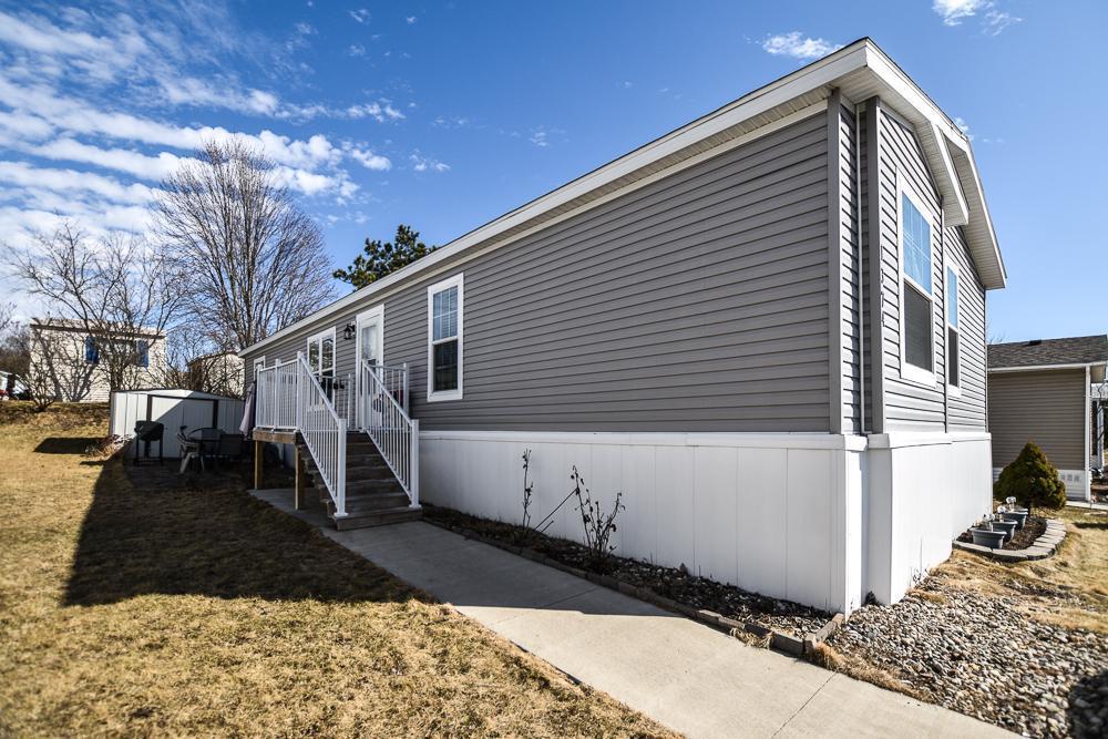 1374 Birchview Drive Maplewood MN 55119