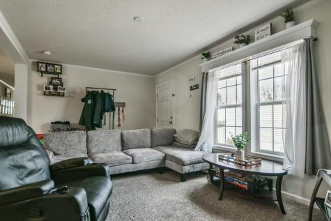 1374 Birchview Drive Maplewood MN 55119