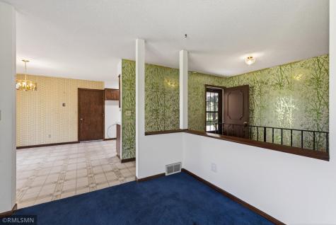 14915 Crow River Drive Rogers MN 55374