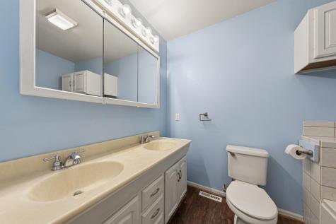 30 Winnebago Circle Saint Clair MN 56080