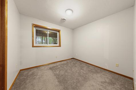 30 Winnebago Circle Saint Clair MN 56080