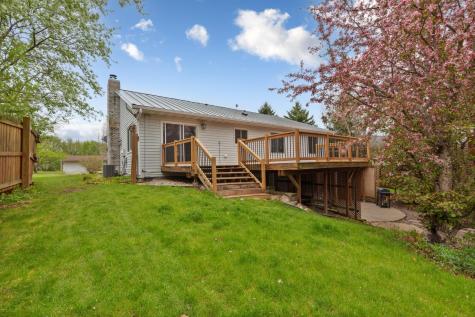 30 Winnebago Circle Saint Clair MN 56080