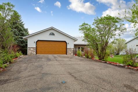 30 Winnebago Circle Saint Clair MN 56080