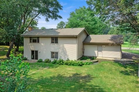 2622 159th Avenue NE Ham Lake MN 55304