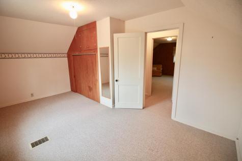 102 4th Avenue SE Lidgerwood ND 58053