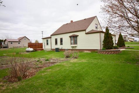 102 4th Avenue SE Lidgerwood ND 58053