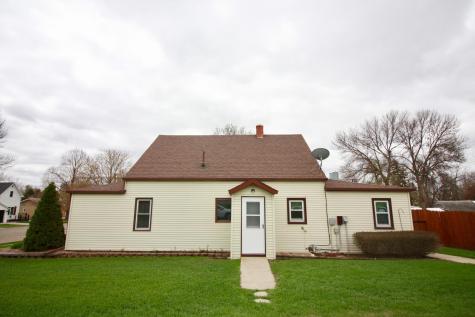 102 4th Avenue SE Lidgerwood ND 58053