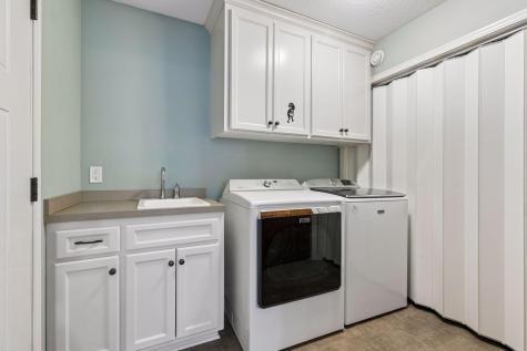 25441 Heims Lake Circle Wyoming MN 55092