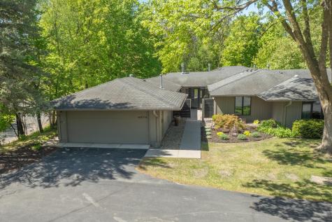 4874 Regents Walk Excelsior MN 55331