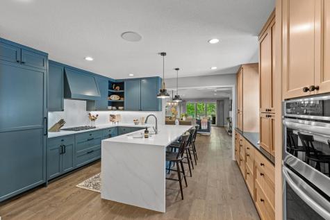 4874 Regents Walk Excelsior MN 55331