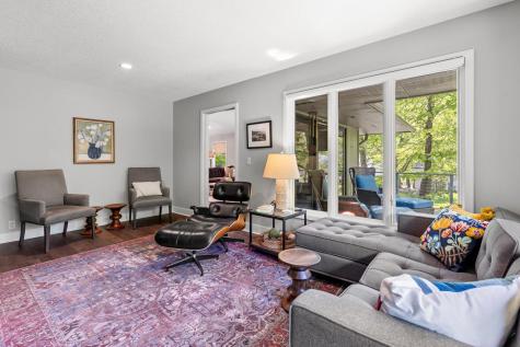 4874 Regents Walk Excelsior MN 55331