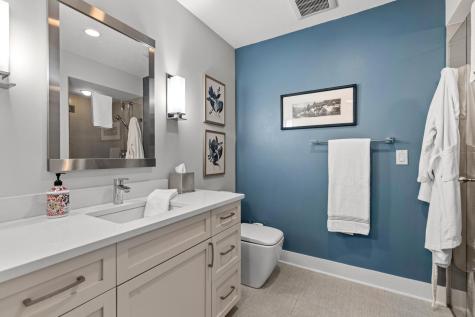 4874 Regents Walk Excelsior MN 55331