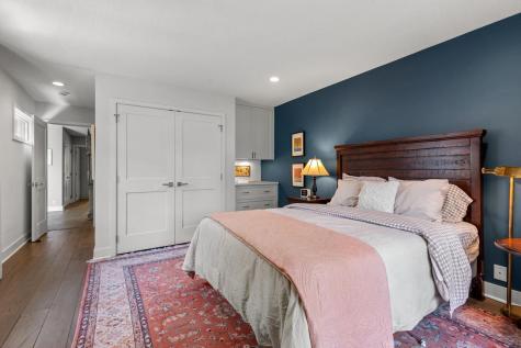 4874 Regents Walk Excelsior MN 55331