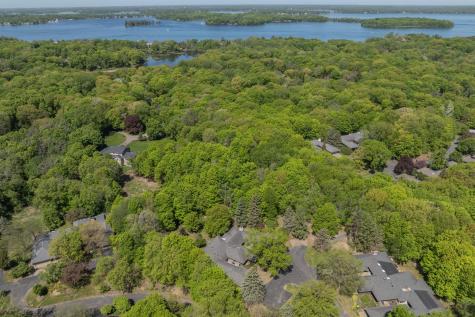 4874 Regents Walk Excelsior MN 55331