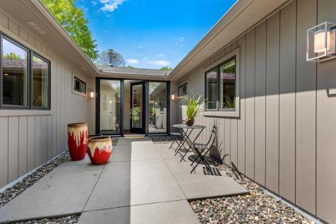 4874 Regents Walk Excelsior MN 55331
