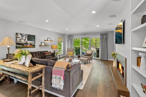 4874 Regents Walk Excelsior MN 55331