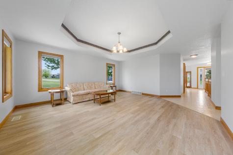 1203 Northridge Drive Lakefield MN 56150