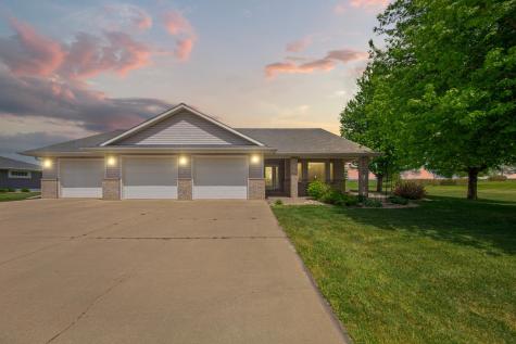 1203 Northridge Drive Lakefield MN 56150