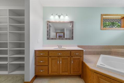 1203 Northridge Drive Lakefield MN 56150