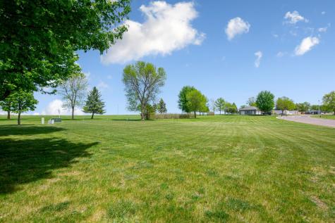1203 Northridge Drive Lakefield MN 56150