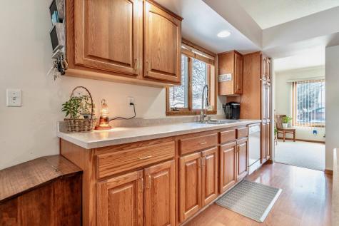 925 E Cavour Avenue Fergus Falls MN 56537