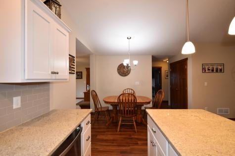 147 Highland Circle Zumbrota MN 55992