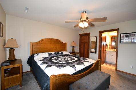 147 Highland Circle Zumbrota MN 55992