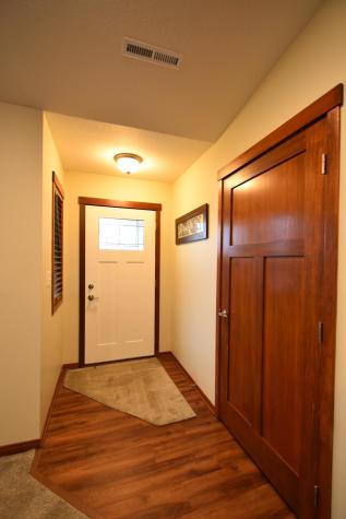 147 Highland Circle Zumbrota MN 55992