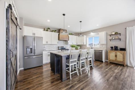 6361 Deer Creek Parkway Fargo ND 58104