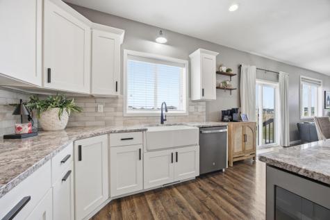 6361 Deer Creek Parkway Fargo ND 58104