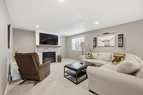 6361 Deer Creek Parkway Fargo ND 58104
