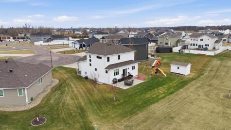 6361 Deer Creek Parkway Fargo ND 58104