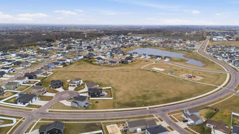 6361 Deer Creek Parkway Fargo ND 58104