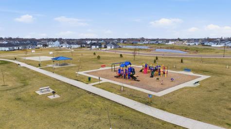 6361 Deer Creek Parkway Fargo ND 58104