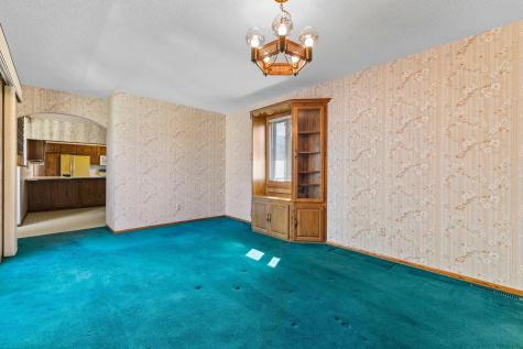 7708 82nd Avenue N Brooklyn Park MN 55445