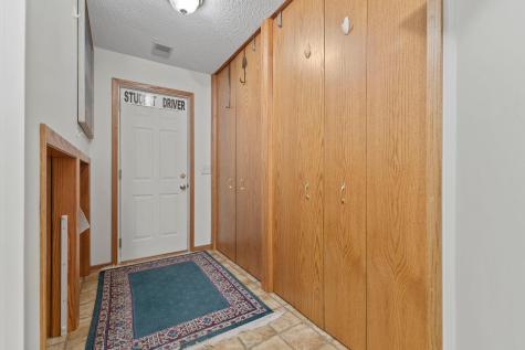 7708 82nd Avenue N Brooklyn Park MN 55445