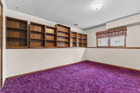 7708 82nd Avenue N Brooklyn Park MN 55445