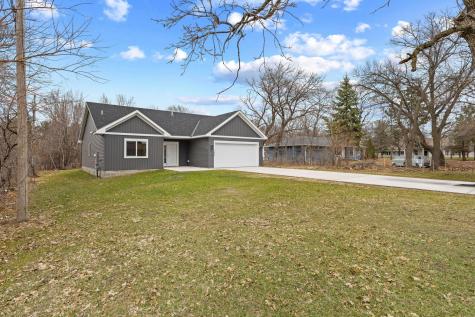 2557 County Rd I Mounds View MN 55112