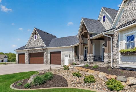 4435 167th Avenue NW Andover MN 55304