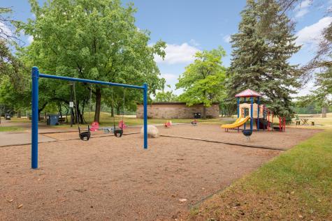 4546 Newton Avenue N Minneapolis MN 55412