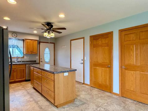 105 8th St S Hoffman MN 56339
