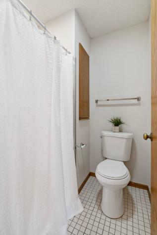 4540 Wellington Lane N Plymouth MN 55442