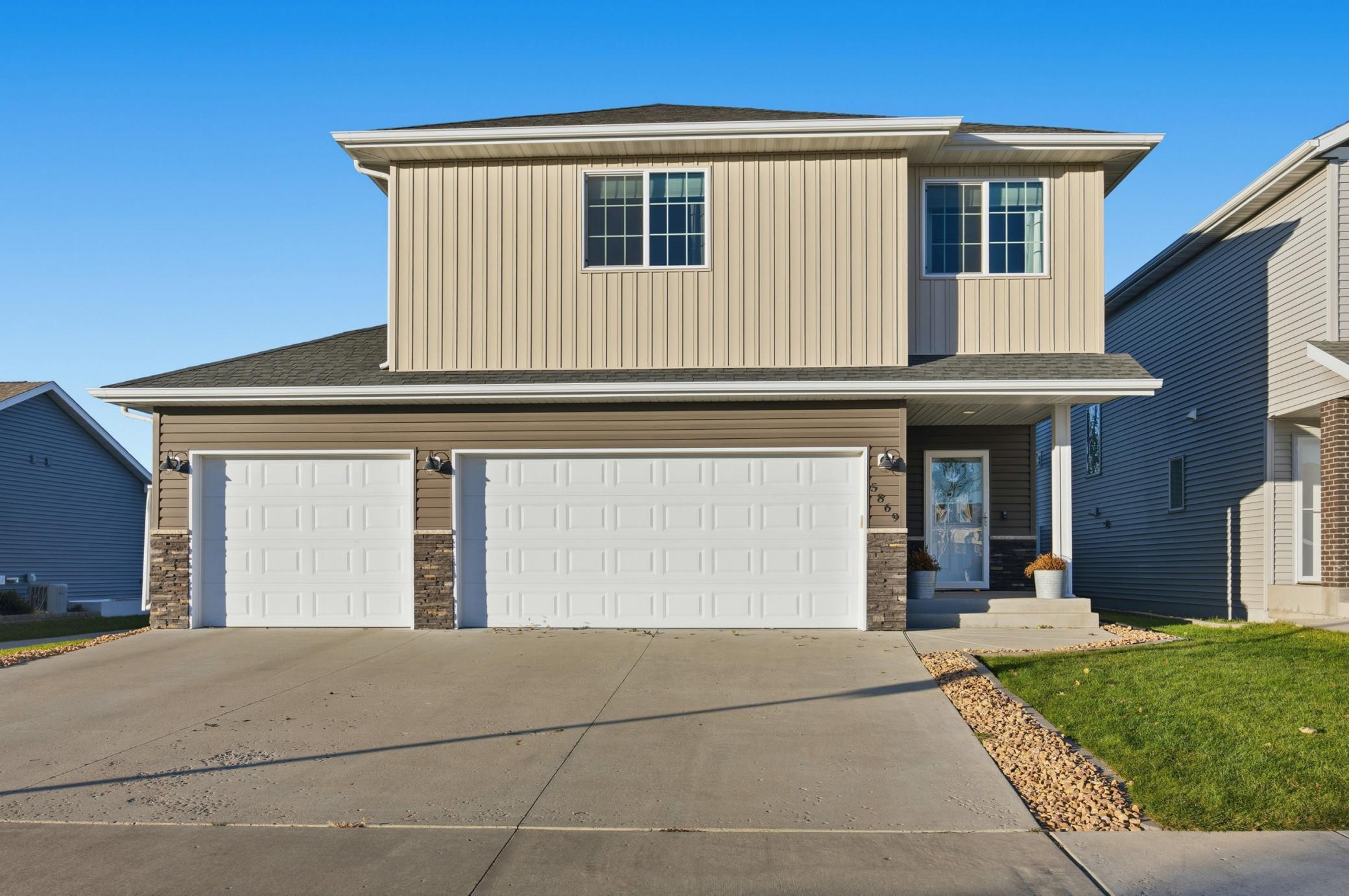 5869 55th Avenue S Fargo ND 58104