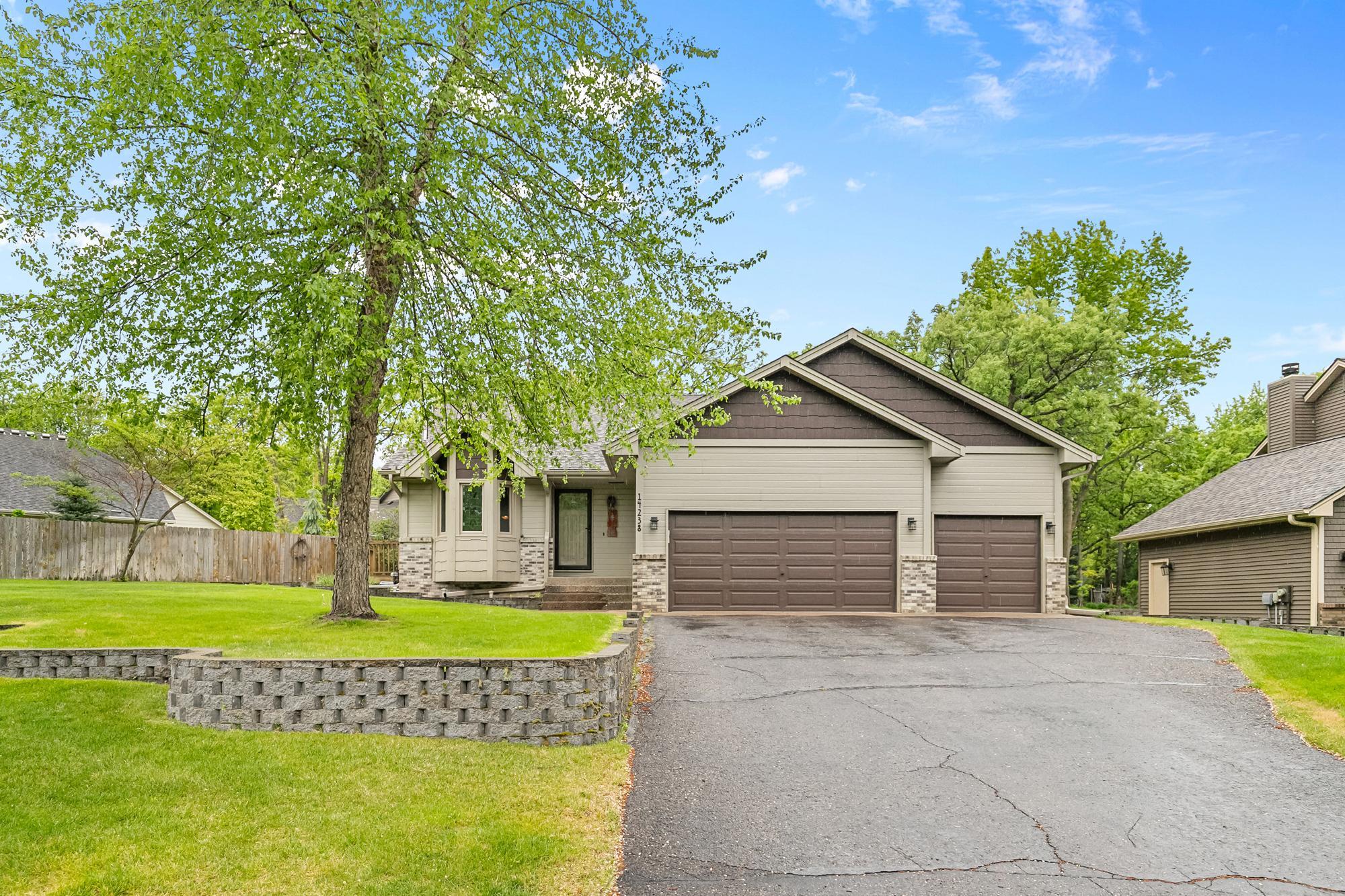 14238 Raven Street NW Andover MN 55304