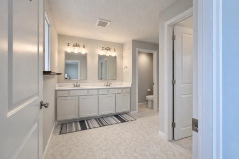 4832 Avery Court Eagan MN 55123