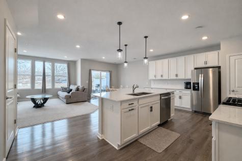 4832 Avery Court Eagan MN 55123