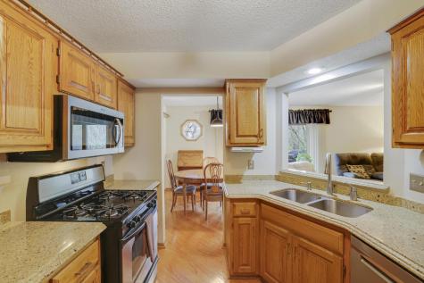 16 110th Lane NW Coon Rapids MN 55448