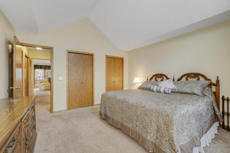 16 110th Lane NW Coon Rapids MN 55448