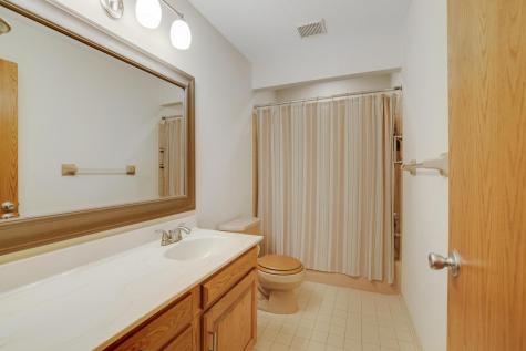 16 110th Lane NW Coon Rapids MN 55448